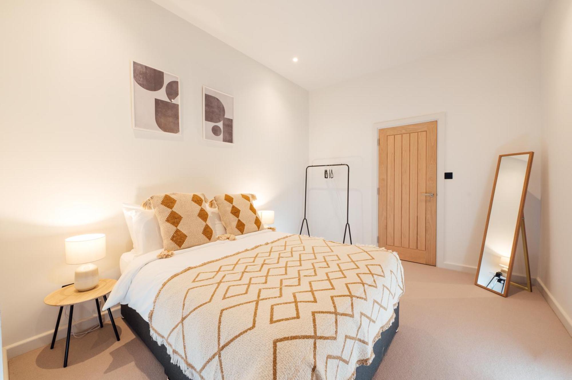 Luxurious & Modern London Apartment In Honor Oak Экстерьер фото